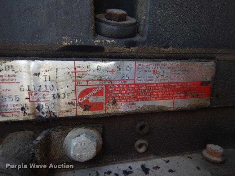 image for item DH8032 1994 White GMC WG  dump truck