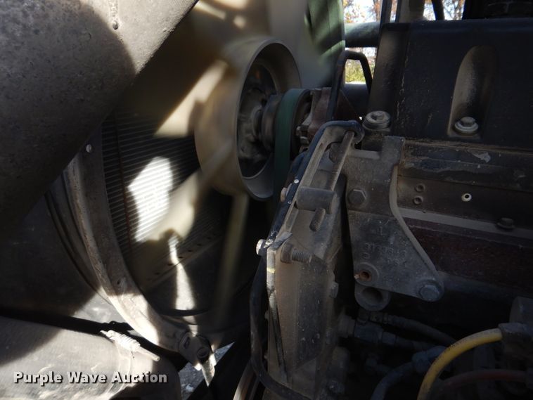 image for item DH8032 1994 White GMC WG  dump truck