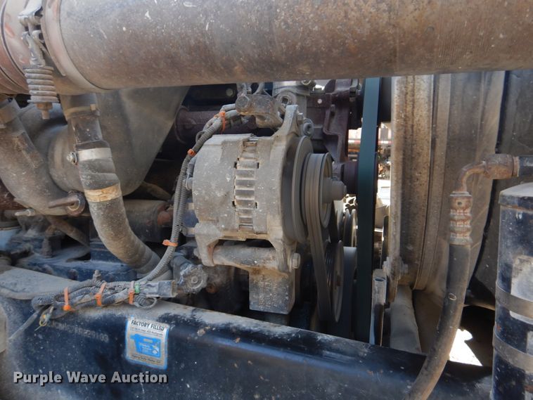 image for item DH8032 1994 White GMC WG  dump truck