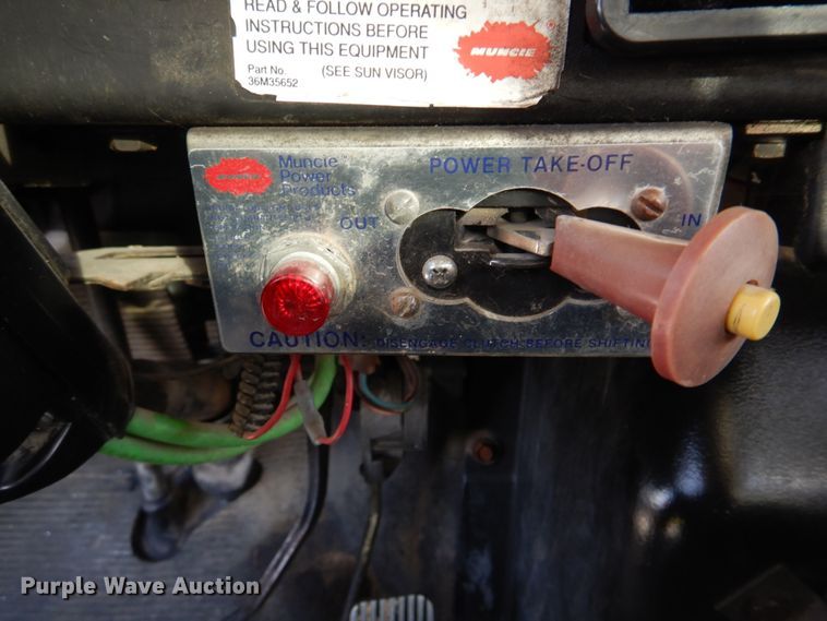 image for item DH8037 1999 International 4700  digger derrick truck