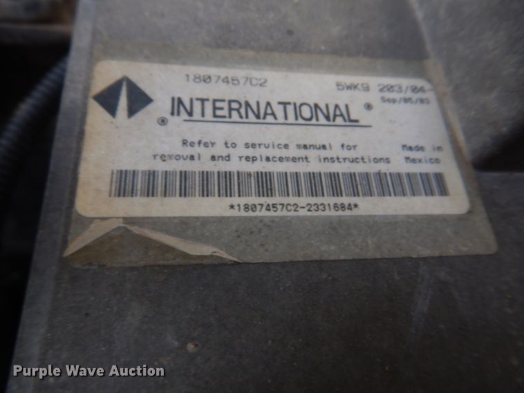 image for item DH8037 1999 International 4700  digger derrick truck