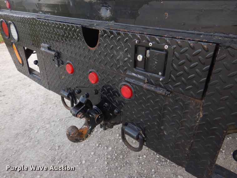 image for item DH8037 1999 International 4700  digger derrick truck