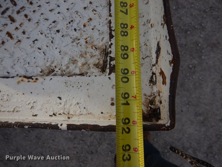 image for item DH8037 1999 International 4700  digger derrick truck