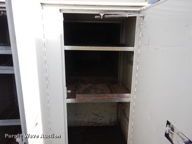 image for item DH8037 1999 International 4700  digger derrick truck