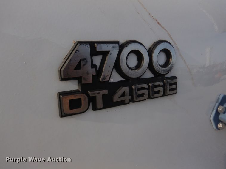 image for item DH8037 1999 International 4700  digger derrick truck