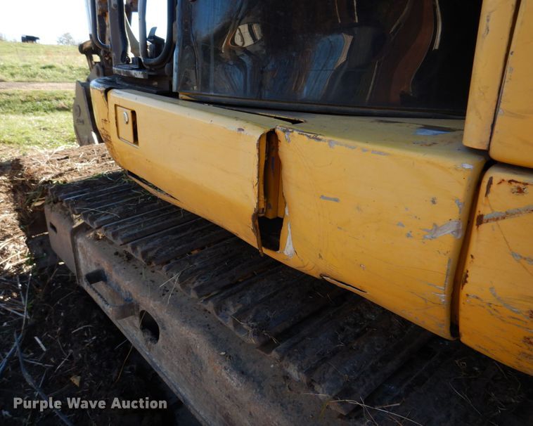 image for item DH8057 2000 Komatsu PC128US-2  excavator