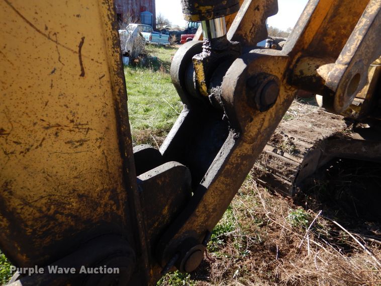 image for item DH8057 2000 Komatsu PC128US-2  excavator