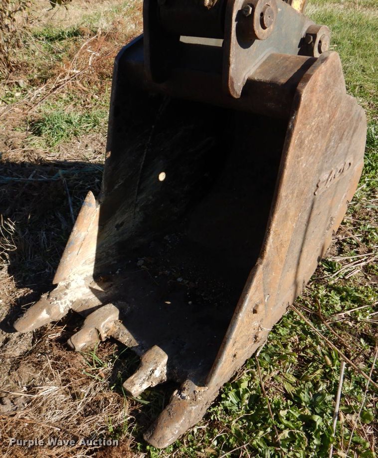 image for item DH8057 2000 Komatsu PC128US-2  excavator