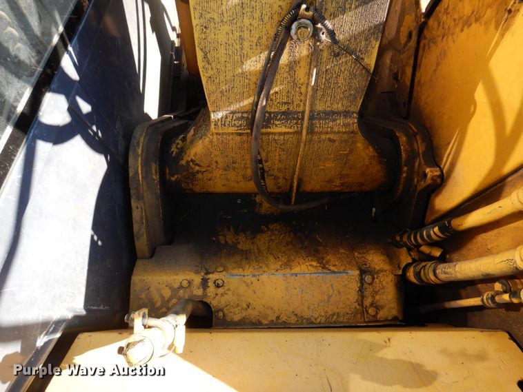 image for item DH8057 2000 Komatsu PC128US-2  excavator