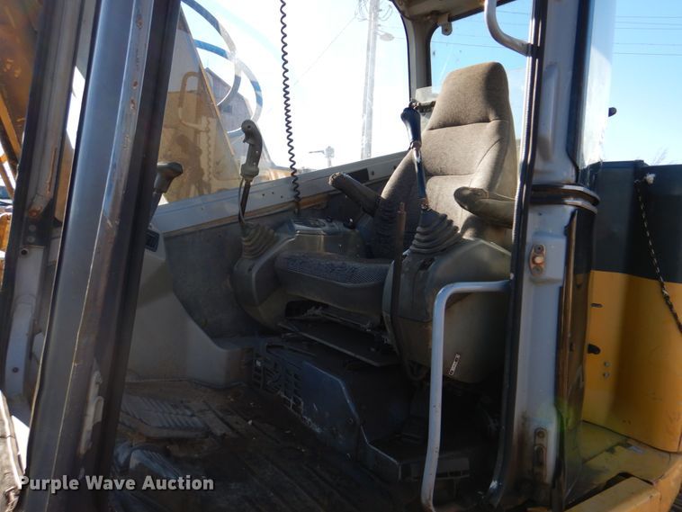 image for item DH8057 2000 Komatsu PC128US-2  excavator