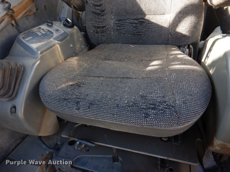 image for item DH8057 2000 Komatsu PC128US-2  excavator