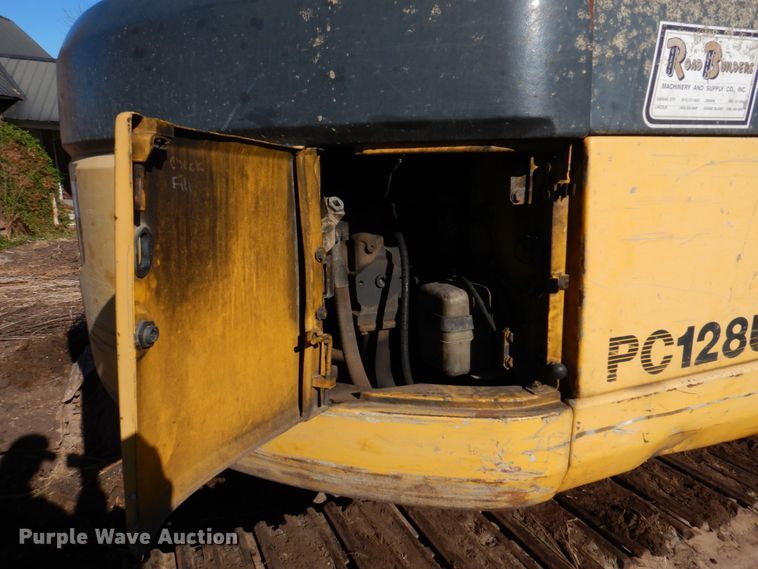 image for item DH8057 2000 Komatsu PC128US-2  excavator