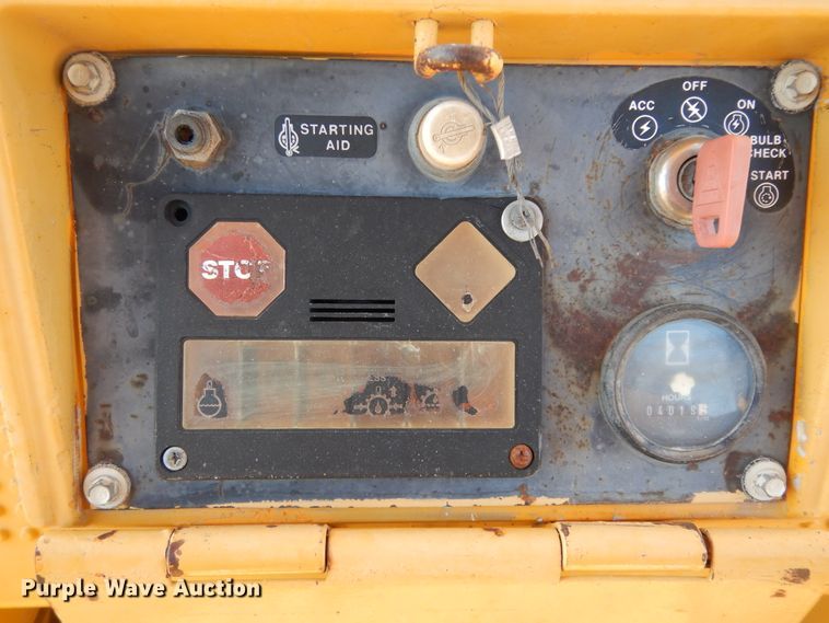 image for item DI8505 1988 John Deere 650G  pipelayer