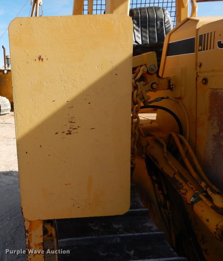 image for item DI8505 1988 John Deere 650G  pipelayer