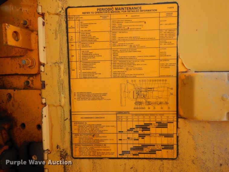 image for item DI8505 1988 John Deere 650G  pipelayer