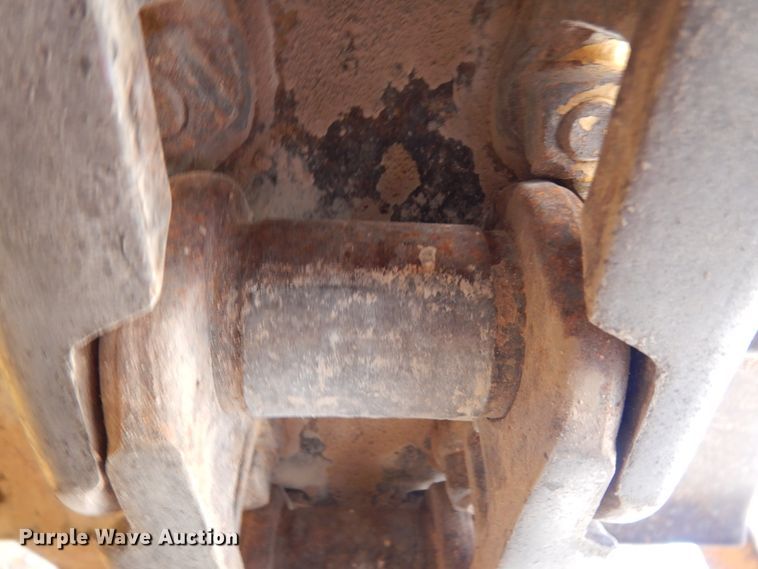 image for item DI8505 1988 John Deere 650G  pipelayer