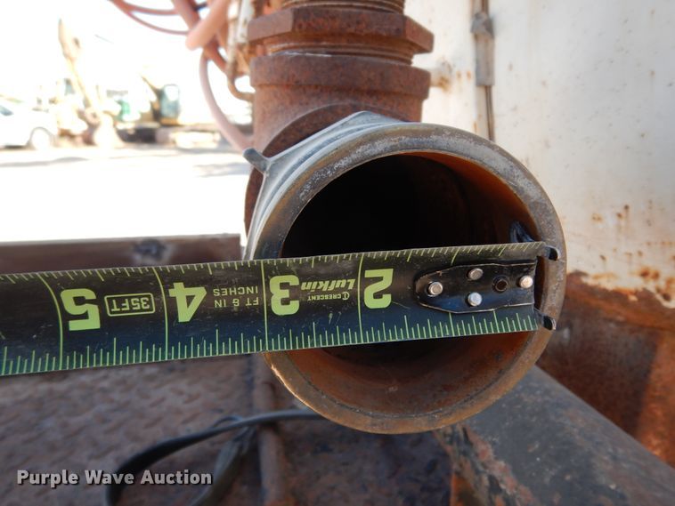 image for item DI8518 2007 Ford F650 Super Duty XL  water truck