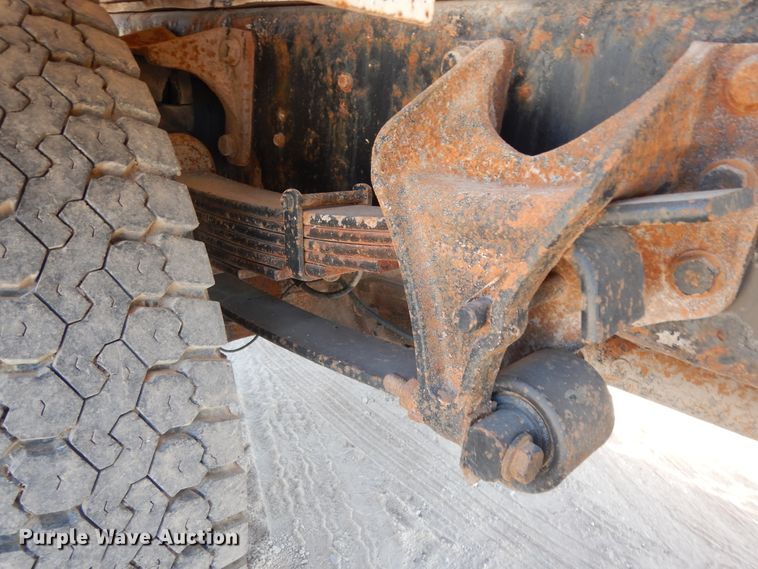 image for item DI8518 2007 Ford F650 Super Duty XL  water truck