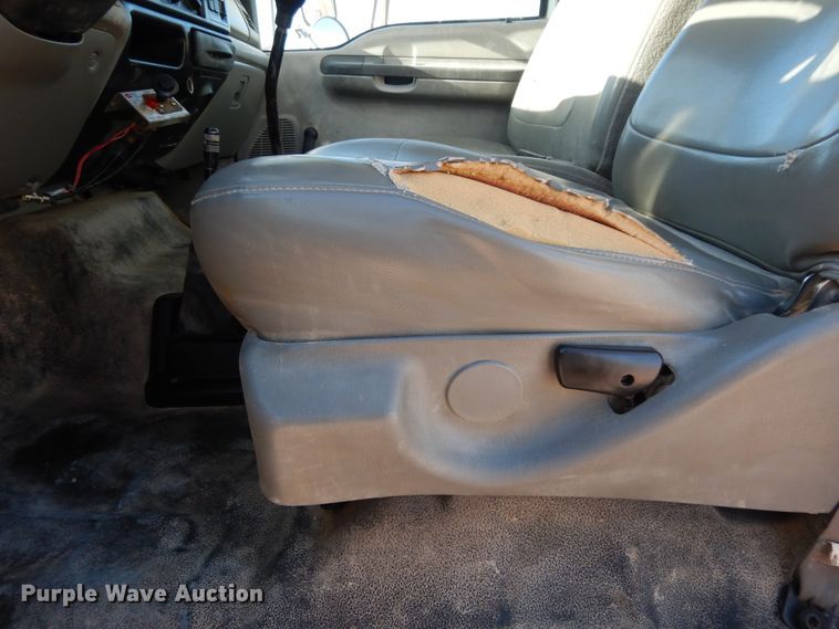 image for item DI8518 2007 Ford F650 Super Duty XL  water truck