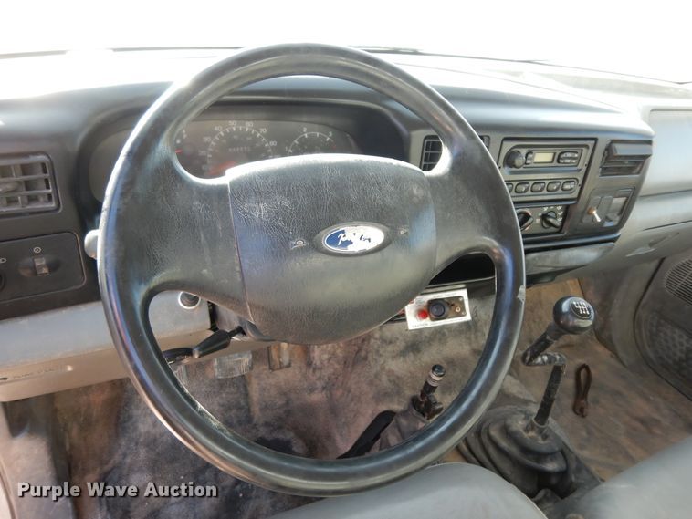 image for item DI8518 2007 Ford F650 Super Duty XL  water truck