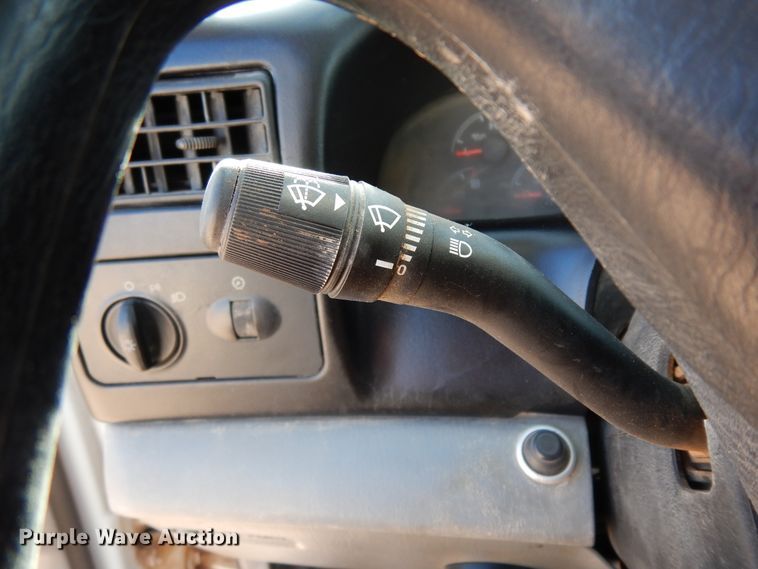 image for item DI8518 2007 Ford F650 Super Duty XL  water truck