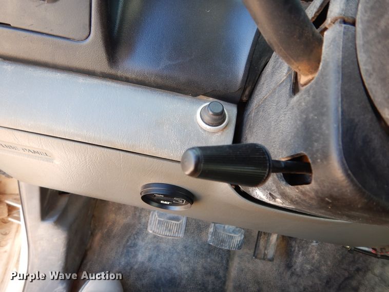 image for item DI8518 2007 Ford F650 Super Duty XL  water truck