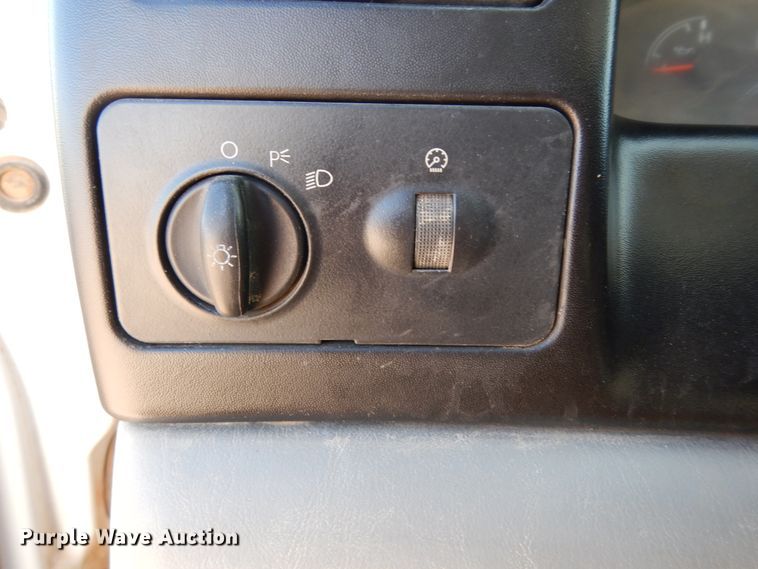 image for item DI8518 2007 Ford F650 Super Duty XL  water truck