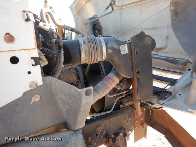 image for item DI8518 2007 Ford F650 Super Duty XL  water truck