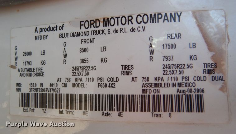 image for item DI8518 2007 Ford F650 Super Duty XL  water truck