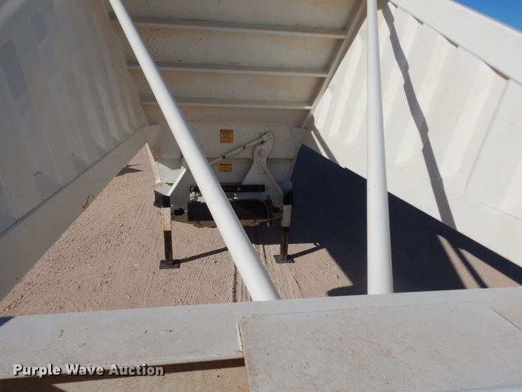 image for item DI8519 2013 CTS BDT-40  bottom dump trailer