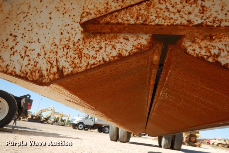 image for item DI8519 2013 CTS BDT-40  bottom dump trailer