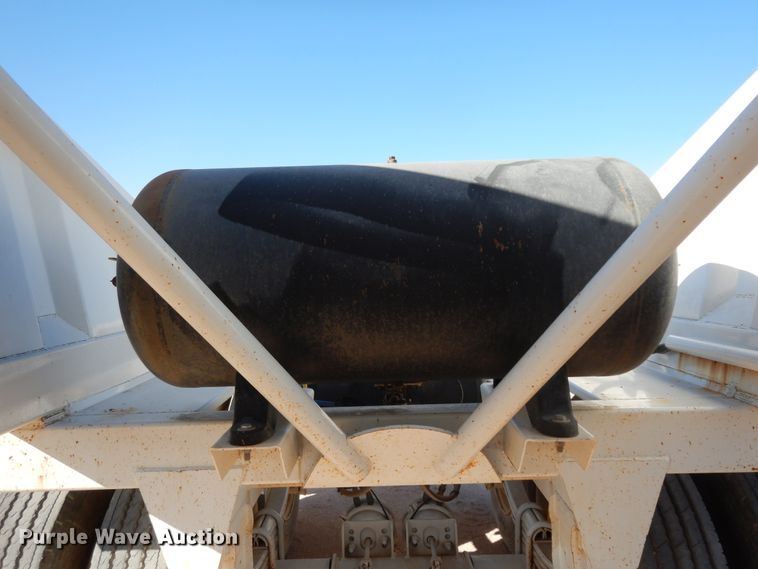 image for item DI8519 2013 CTS BDT-40  bottom dump trailer