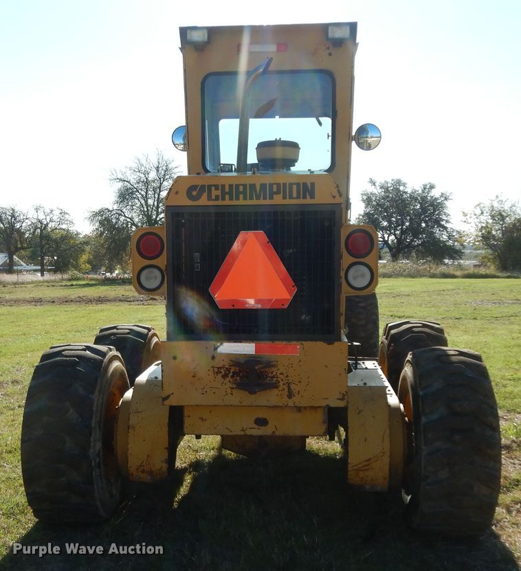 image for item DI8546 1997 Champion C80A  motor grader