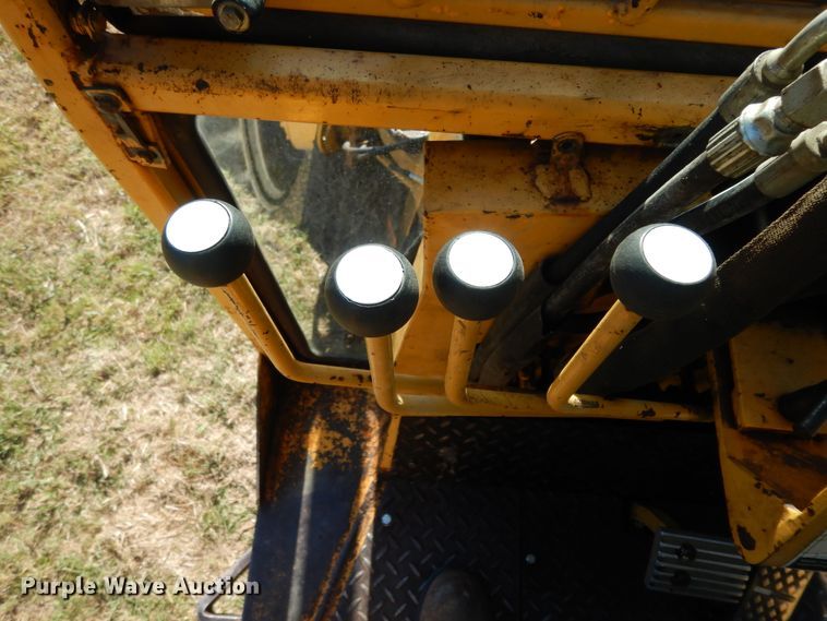 image for item DI8546 1997 Champion C80A  motor grader