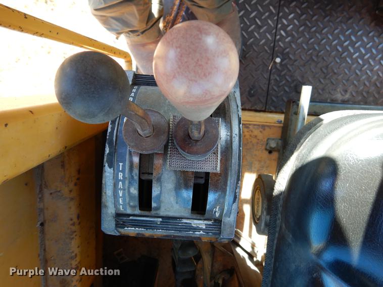 image for item DI8546 1997 Champion C80A  motor grader