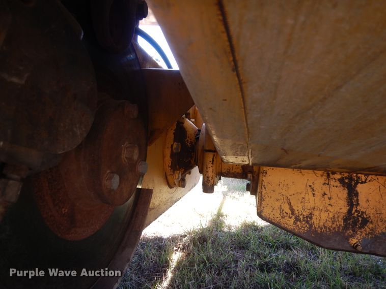 image for item DI8546 1997 Champion C80A  motor grader