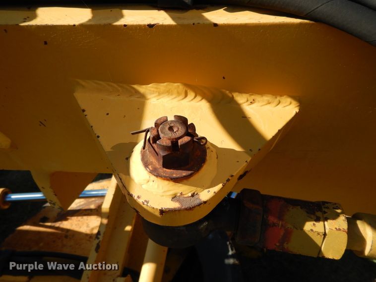 image for item DI8546 1997 Champion C80A  motor grader