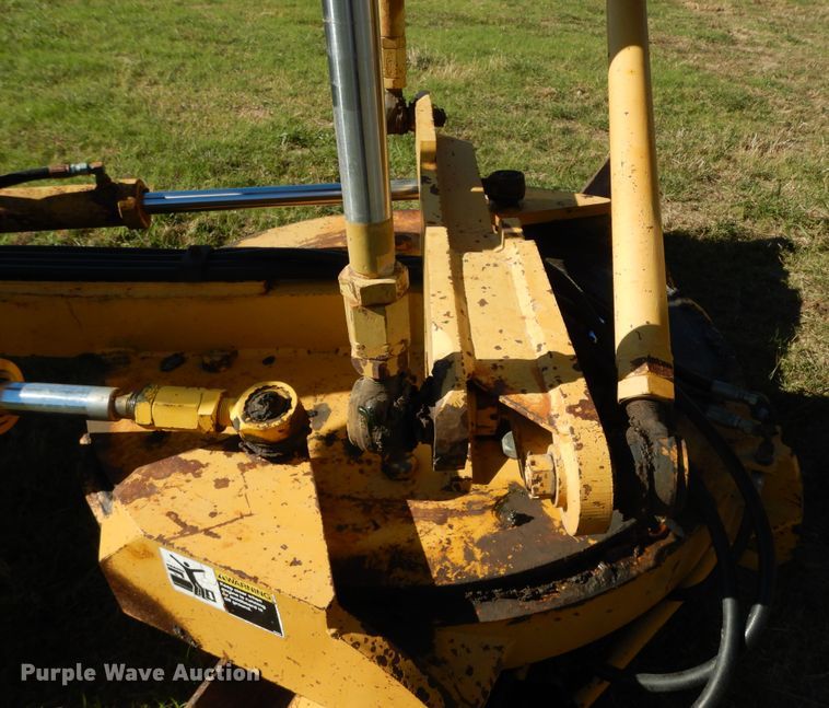 image for item DI8546 1997 Champion C80A  motor grader