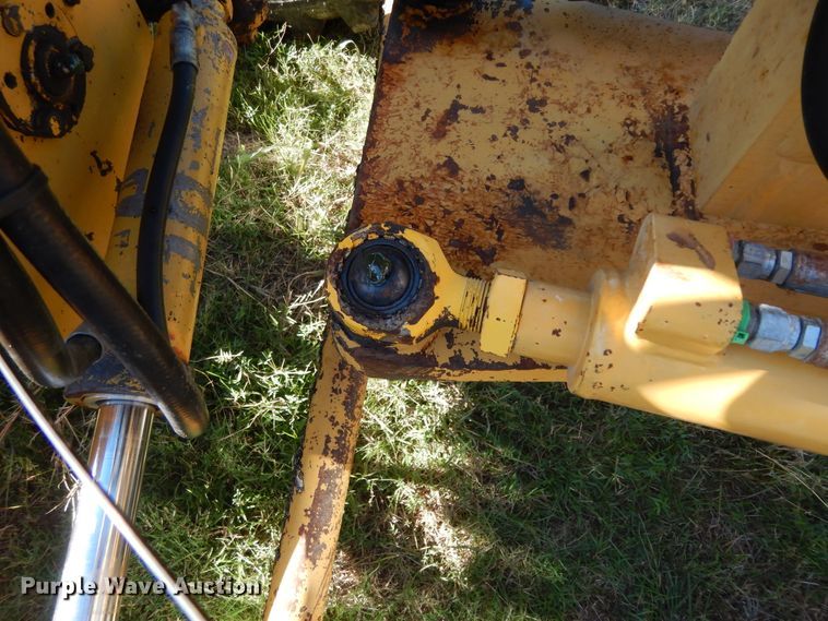 image for item DI8546 1997 Champion C80A  motor grader