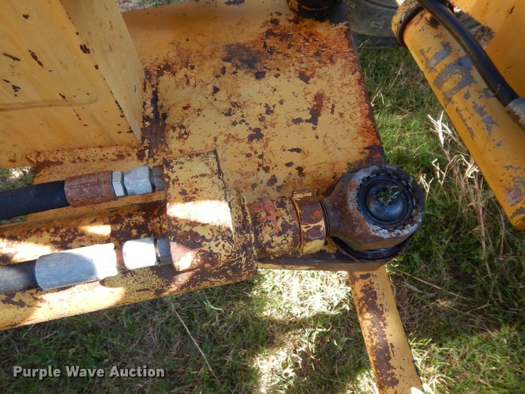 image for item DI8546 1997 Champion C80A  motor grader