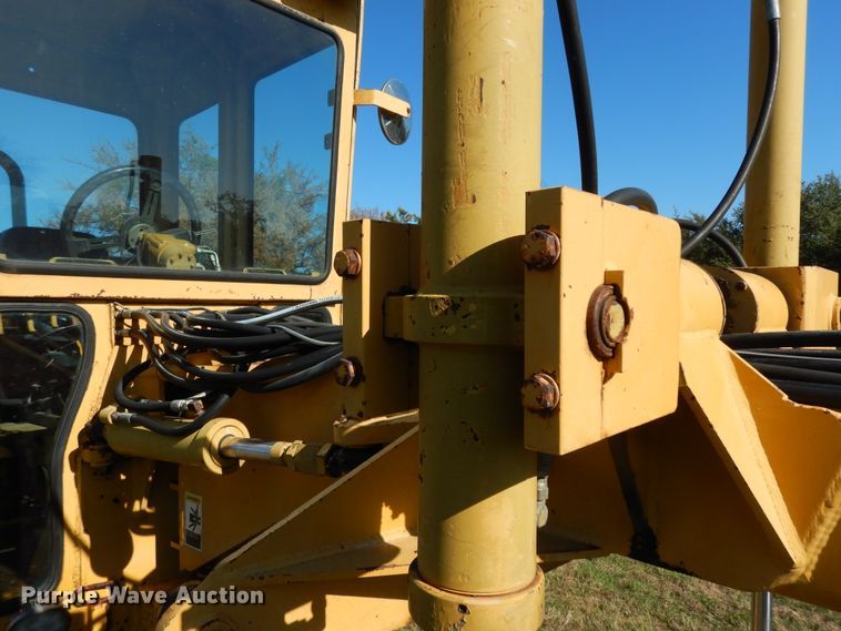 image for item DI8546 1997 Champion C80A  motor grader