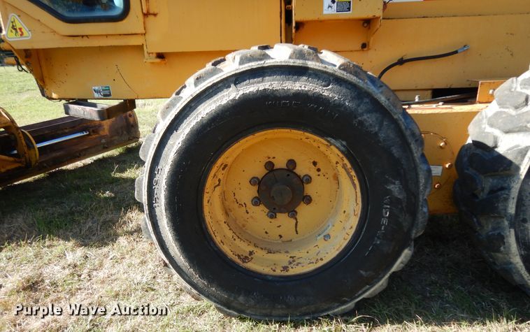 image for item DI8546 1997 Champion C80A  motor grader