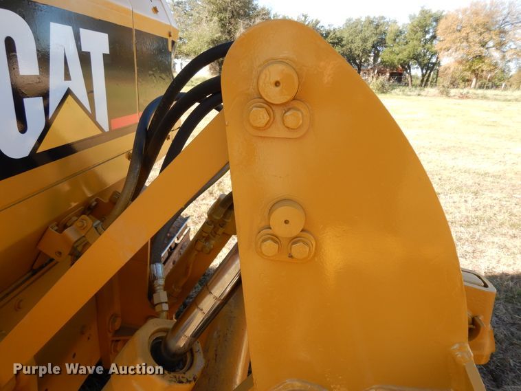 image for item DI8547 2006 Caterpillar D4G XL  dozer