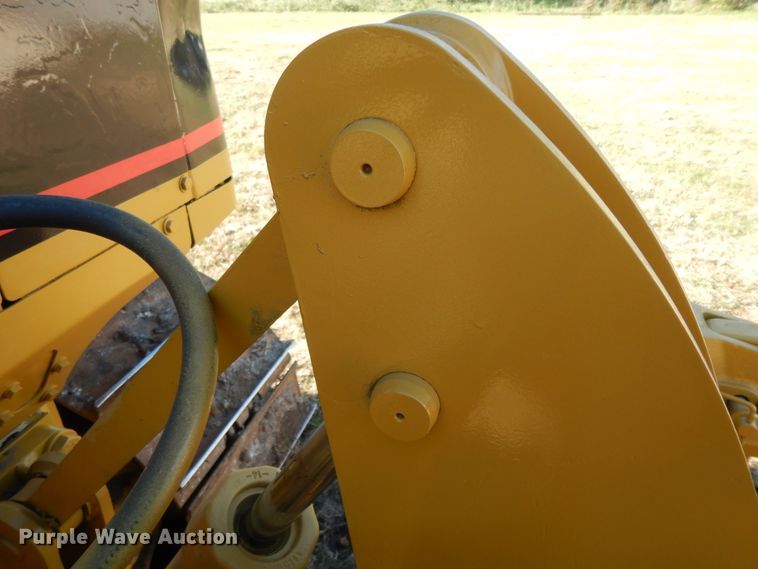 image for item DI8547 2006 Caterpillar D4G XL  dozer