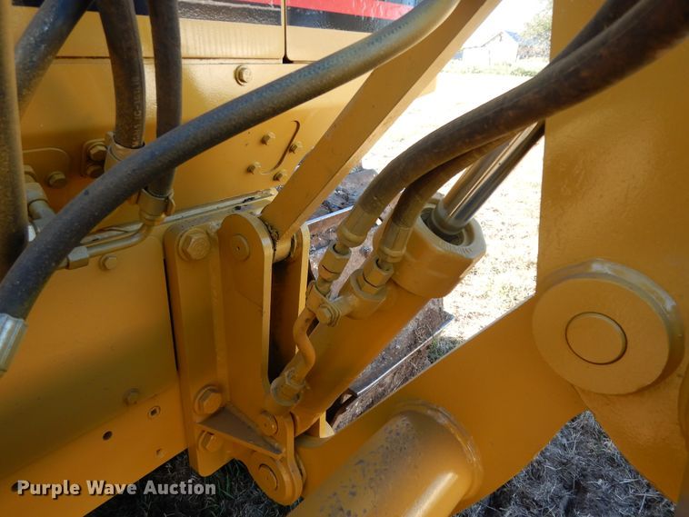 image for item DI8547 2006 Caterpillar D4G XL  dozer