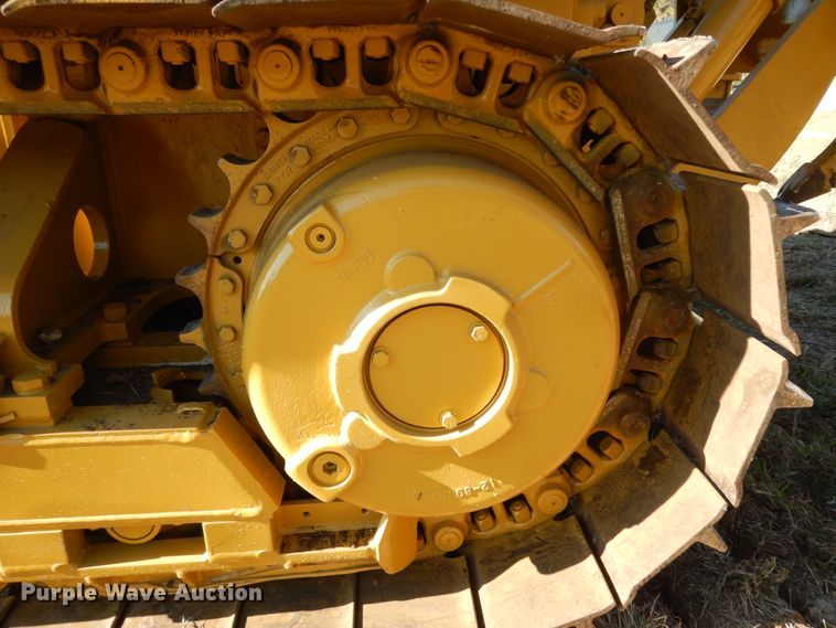 image for item DI8547 2006 Caterpillar D4G XL  dozer