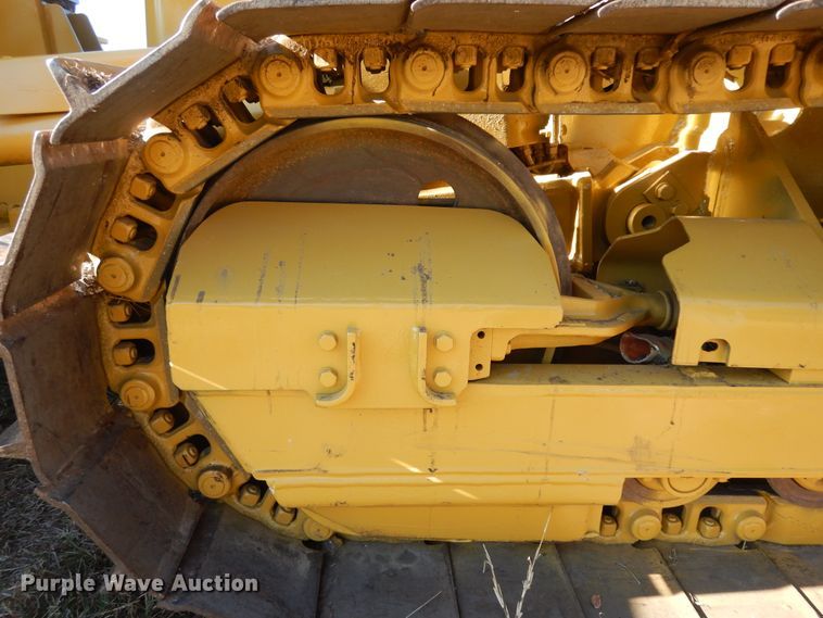 image for item DI8547 2006 Caterpillar D4G XL  dozer
