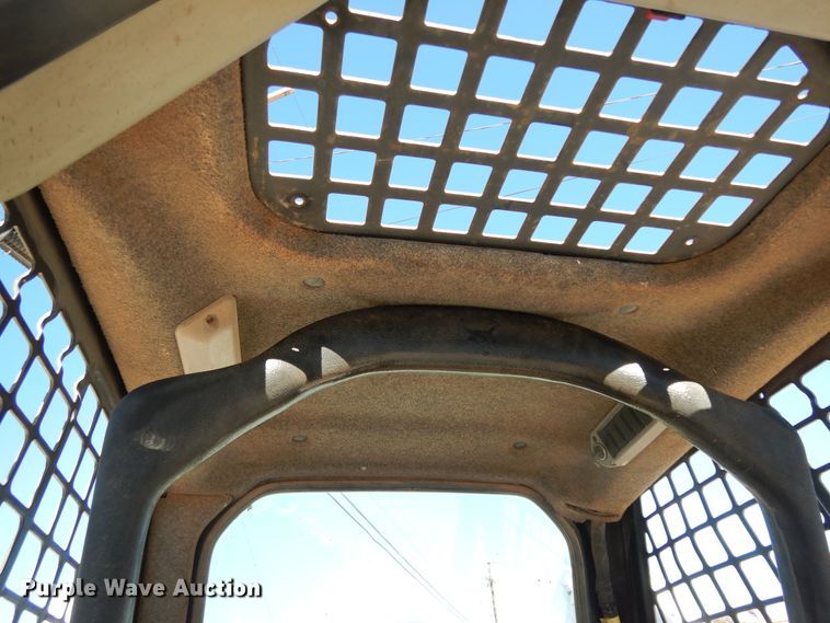 image for item DI8549 2011 Bobcat S185  skid steer loader