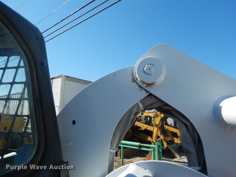 image for item DI8549 2011 Bobcat S185  skid steer loader