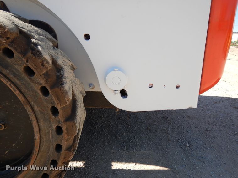 image for item DI8549 2011 Bobcat S185  skid steer loader